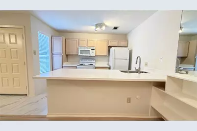 10555 Turtlewood Court #2209, Houston, TX 77072 - Photo 3