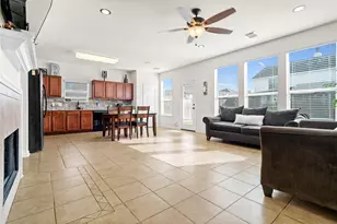 7106 Liberty Creek Tr, Houston, TX 77049 - Photo 13