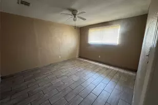 2170 Winter Bay Ln, Houston, TX 77088 - Photo 7