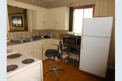 628 Austin Street W, Matagorda, TX 77457 - Photo 15