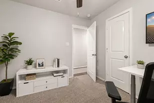 16801 Lonely Pines Dr, Conroe, TX 77302 - Photo 13