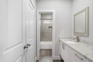4704 Hershe St, Houston, TX 77020 - Photo 15