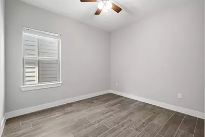 4704 Hershe Street, Houston, TX 77020 - Photo 17