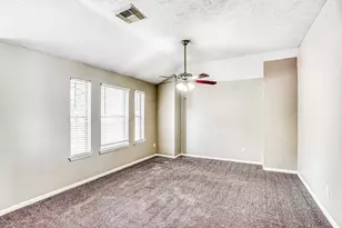 518 Foxglove Dr, Missouri City, TX 77489 - Photo 9