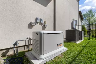 19 Pondera Point Dr, The Woodlands, TX 77375 - Photo 45