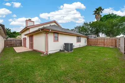13431 Clarewood Drive, Houston, TX 77083 - Photo 31