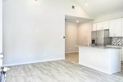 9814 Arbor Oak, Willis, TX 77318 - Photo 3