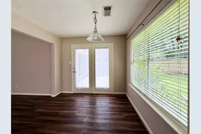 4006 Hunnington Drive, Conroe, TX 77303 - Photo 11