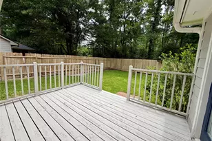 4006 Hunnington Dr, Conroe, TX 77303 - Photo 15