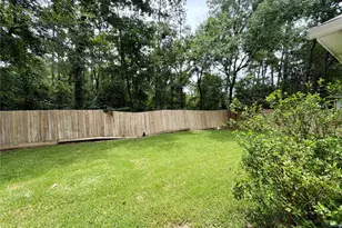 4006 Hunnington Dr, Conroe, TX 77303 - Photo 17