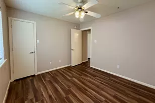 4006 Hunnington Dr, Conroe, TX 77303 - Photo 23