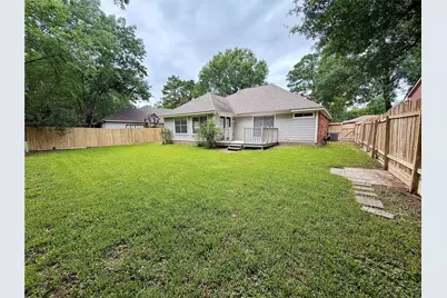 4006 Hunnington Drive, Conroe, TX 77303 - Photo 13
