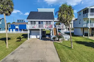 13618 Pirates Beach Blvd, Galveston, TX 77554 - Photo 1