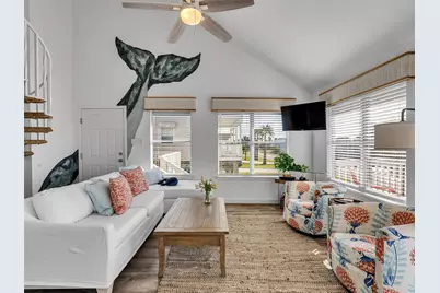 13618 Pirates Beach Boulevard, Galveston, TX 77554 - Photo 9