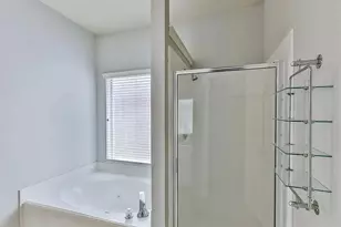 13002 Misty Bay Ln, Pearland, TX 77584 - Photo 17