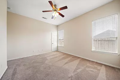 912 Sweet Pine Drive, Katy, TX 77450 - Photo 13