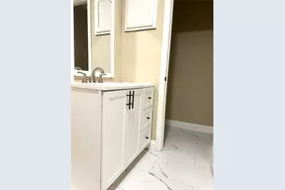 6608 Sherwood Drive, Houston, TX 77021 - Photo 9