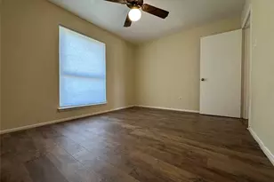 15731 Castorglen Dr, Houston, TX 77598 - Photo 21