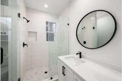 1801 Oneil Street #C, Houston, TX 77019 - Photo 29