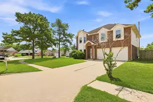 22711 Brafferton Ln, Katy, TX 77449 - Photo 3