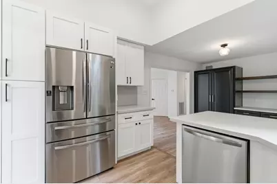 23 Cedar Chase Place, The Woodlands, TX 77381 - Photo 15