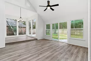 23 Cedar Chase Pl, The Woodlands, TX 77381 - Photo 9