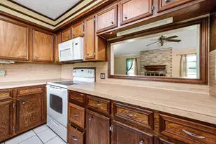 1626 County Rd 965, Alvin, TX 77511 - Photo 15