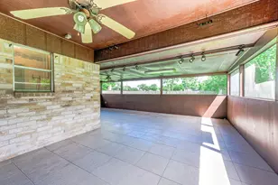 1626 County Rd 965, Alvin, TX 77511 - Photo 27