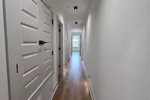 9821 Turnbow St, Houston, TX 77029 - Photo 5