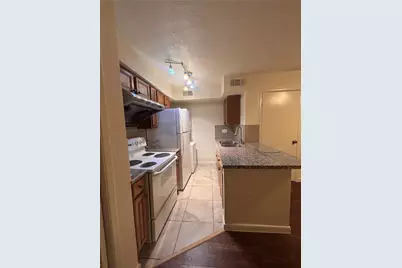 2110 Wilcrest Drive #123, Houston, TX 77042 - Photo 5