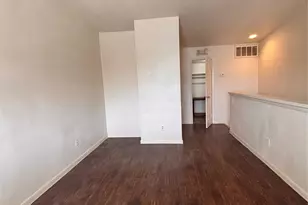 2110 Wilcrest Dr, Houston, TX 77042 - Photo 19
