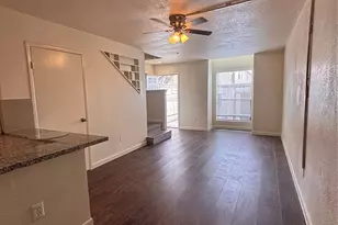 2110 Wilcrest Dr, Houston, TX 77042 - Photo 13