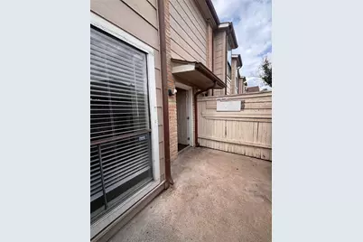 2110 Wilcrest Drive #123, Houston, TX 77042 - Photo 3