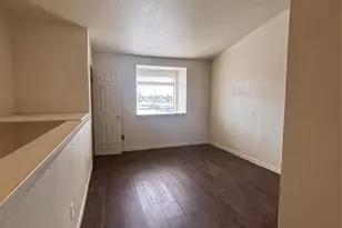 2110 Wilcrest Dr, Houston, TX 77042 - Photo 17