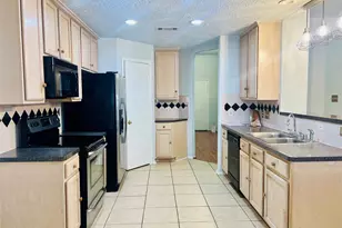 5914 Dream Ct, Houston, TX 77085 - Photo 11