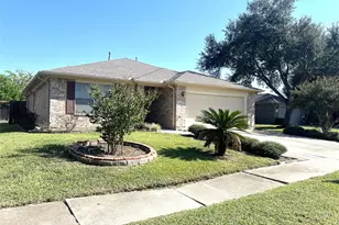 5914 Dream Ct, Houston, TX 77085 - Photo 3