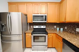 10519 Village Lake Dr, Missouri City, TX 77459 - Photo 17