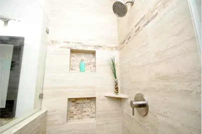 10519 Village Lake Drive, Missouri City, TX 77459 - Photo 27