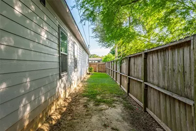 1008 8th Avenue N, Texas City, TX 77590 - Photo 29