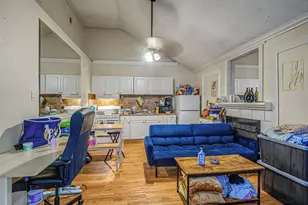 15102 Treaty Oaks St, Houston, TX 77053 - Photo 5