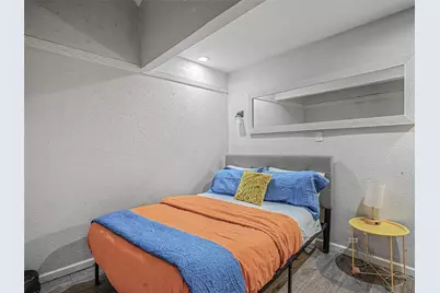 15102 Treaty Oaks Street, Houston, TX 77053 - Photo 19