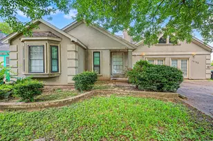 15102 Treaty Oaks St, Houston, TX 77053 - Photo 3
