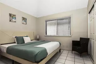 15102 Treaty Oaks St, Houston, TX 77053 - Photo 35
