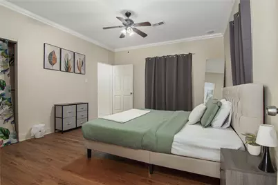 15102 Treaty Oaks Street, Houston, TX 77053 - Photo 27