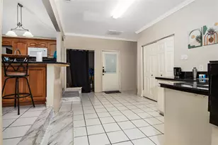 15102 Treaty Oaks St, Houston, TX 77053 - Photo 29