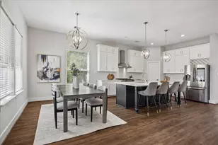 702 W 41st St, Houston, TX 77018 - Photo 7