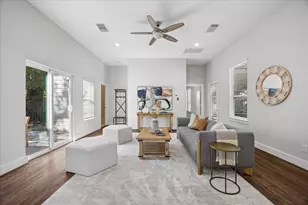 702 W 41st St, Houston, TX 77018 - Photo 15