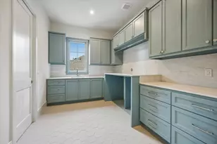 6634 Wakeforest Ave., West University Place, TX 77005 - Photo 29