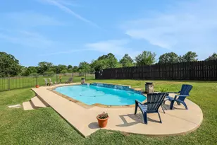 3145 Rolling Ridge Ln, Brenham, TX 77833 - Photo 5