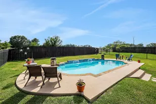 3145 Rolling Ridge Ln, Brenham, TX 77833 - Photo 7